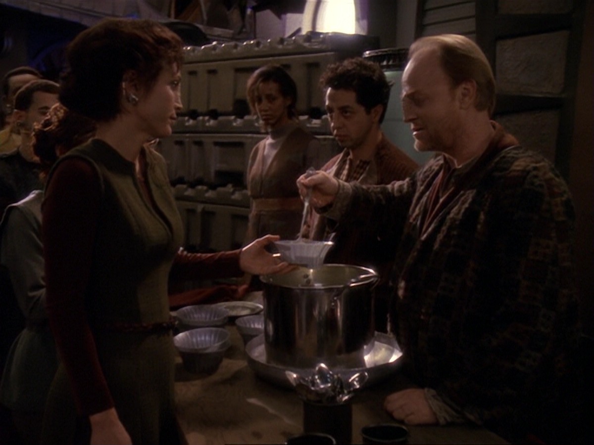 extant_StarTrek_DS9_6x17-WrongsDarkerThanDeathOrNight_3137.jpg