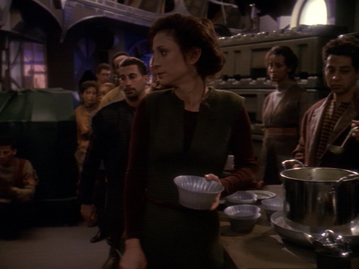 extant_StarTrek_DS9_6x17-WrongsDarkerThanDeathOrNight_3145.jpg