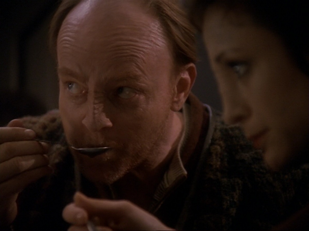 extant_StarTrek_DS9_6x17-WrongsDarkerThanDeathOrNight_3229.jpg