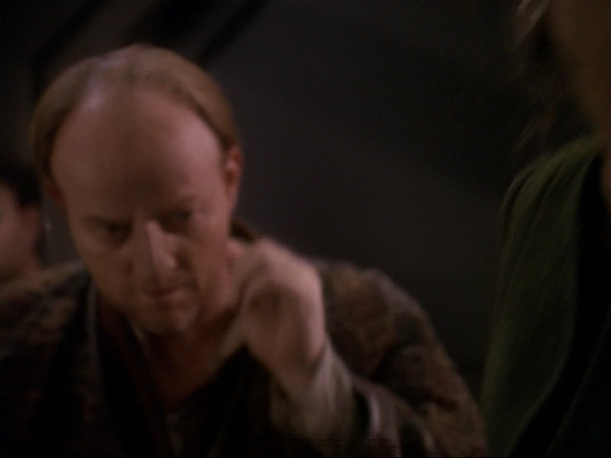 extant_StarTrek_DS9_6x17-WrongsDarkerThanDeathOrNight_3283.jpg
