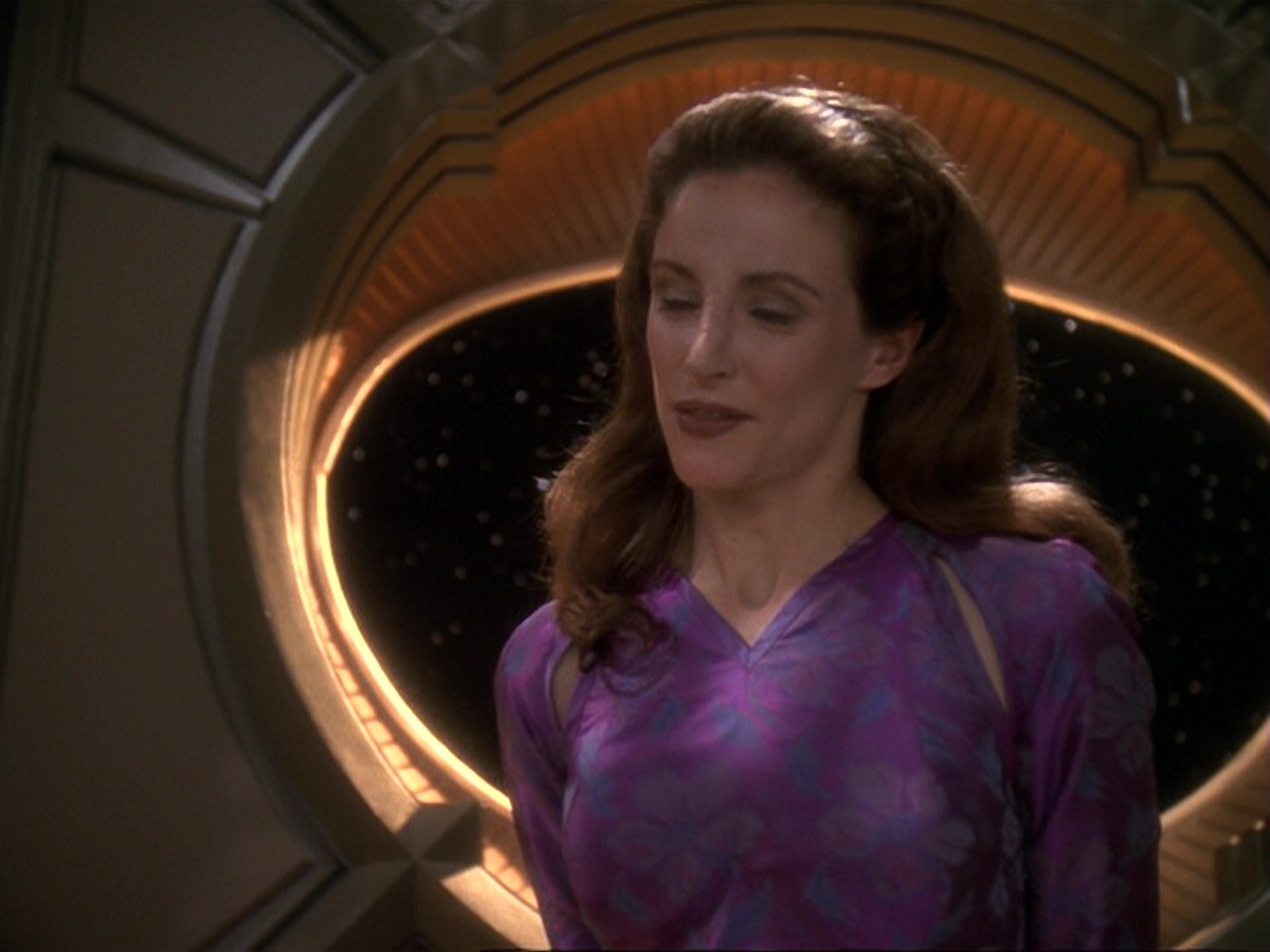 extant_StarTrek_DS9_6x17-WrongsDarkerThanDeathOrNight_3513.jpg