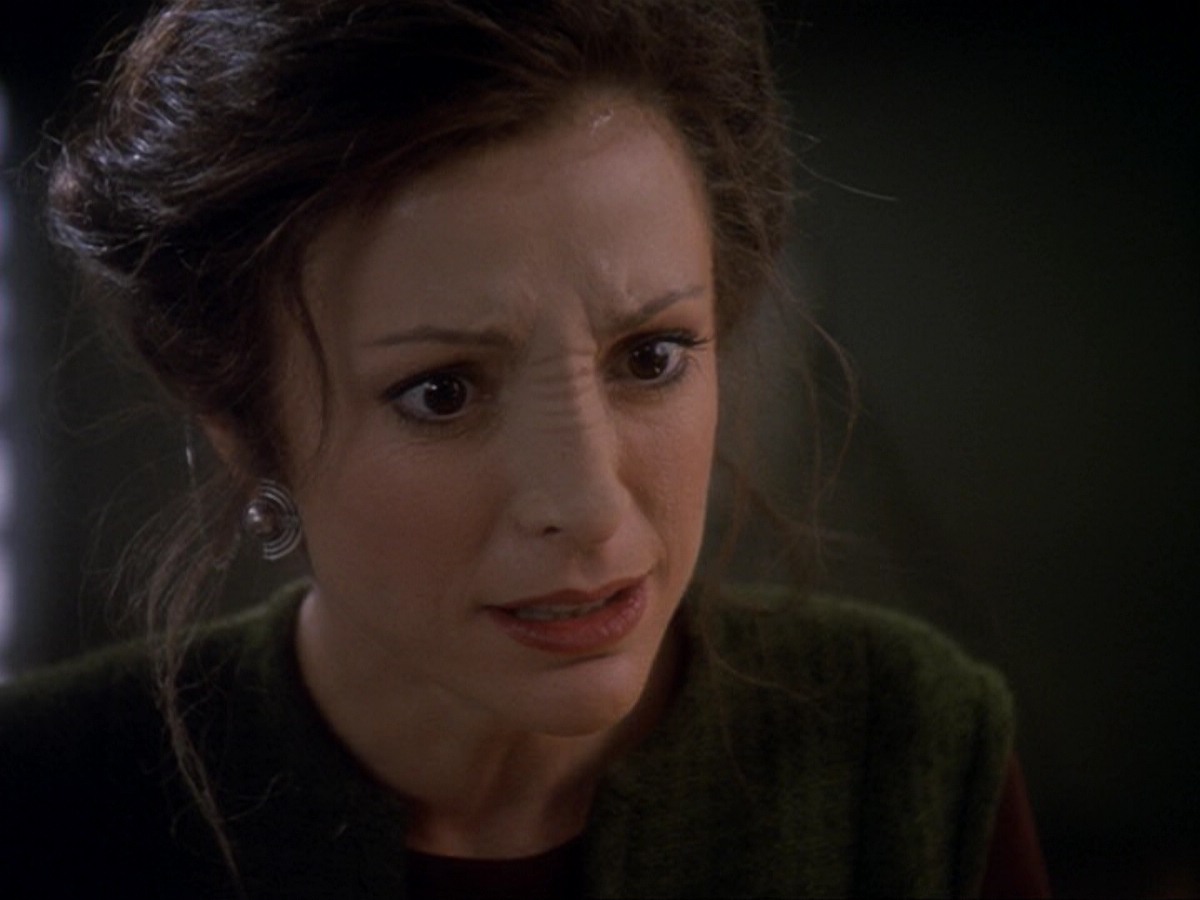 extant_StarTrek_DS9_6x17-WrongsDarkerThanDeathOrNight_3631.jpg