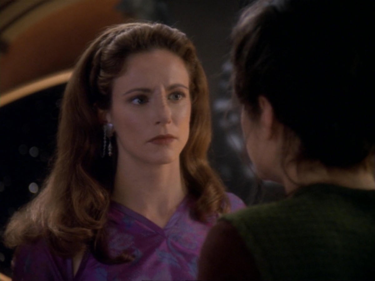 extant_StarTrek_DS9_6x17-WrongsDarkerThanDeathOrNight_3692.jpg