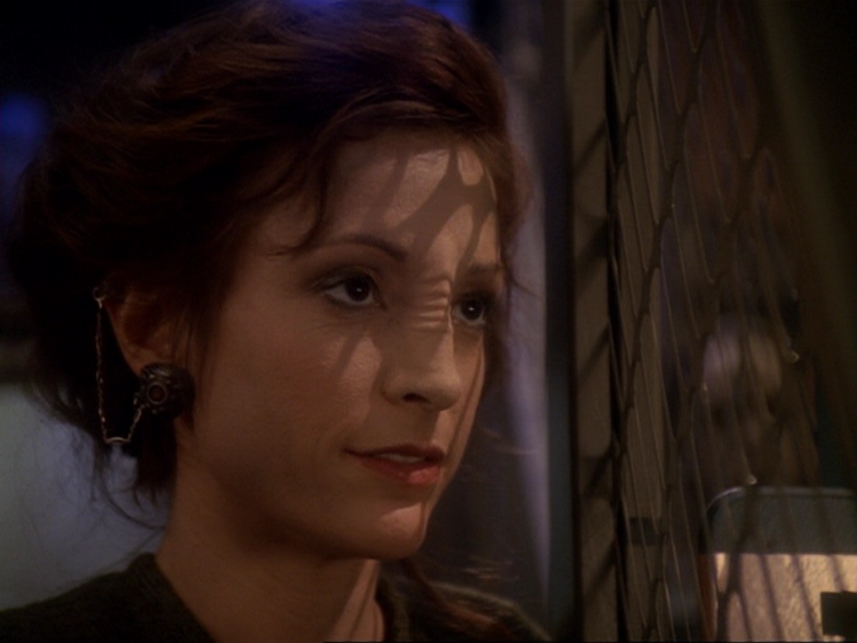 extant_StarTrek_DS9_6x17-WrongsDarkerThanDeathOrNight_3882.jpg
