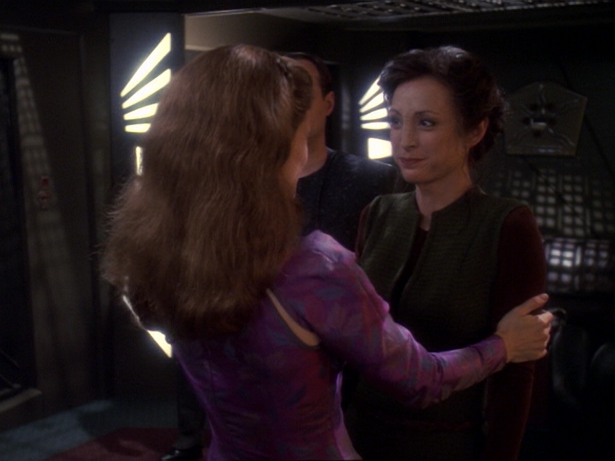 extant_StarTrek_DS9_6x17-WrongsDarkerThanDeathOrNight_4011.jpg