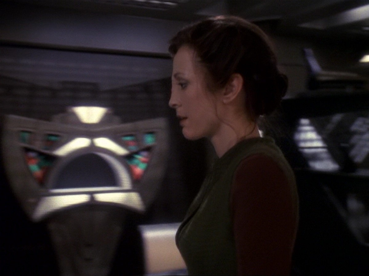 extant_StarTrek_DS9_6x17-WrongsDarkerThanDeathOrNight_4095.jpg