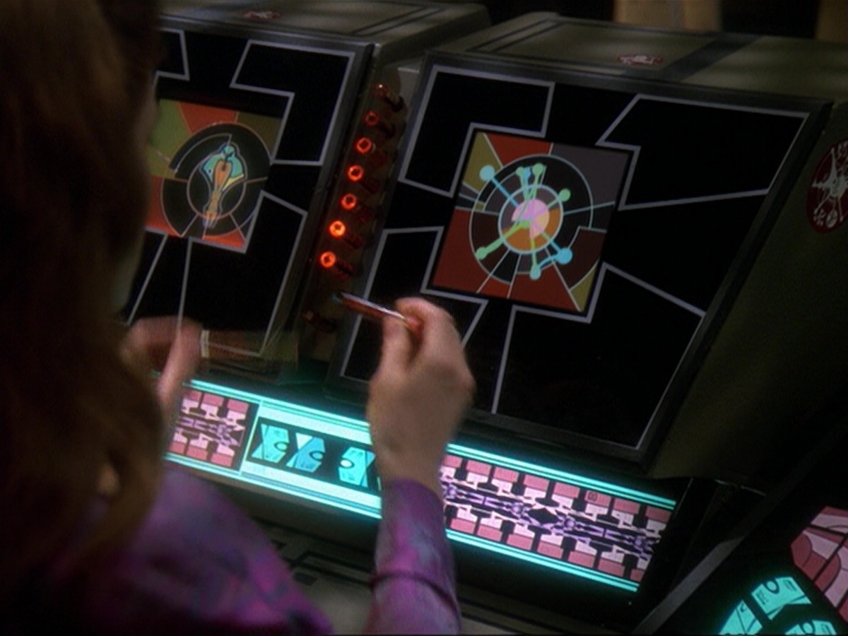 extant_StarTrek_DS9_6x17-WrongsDarkerThanDeathOrNight_4124.jpg