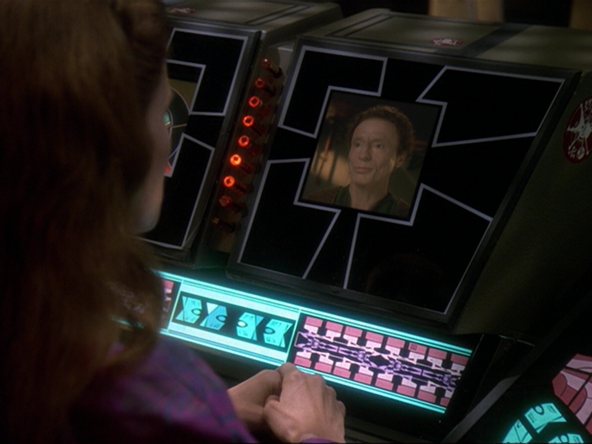 extant_StarTrek_DS9_6x17-WrongsDarkerThanDeathOrNight_4152.jpg
