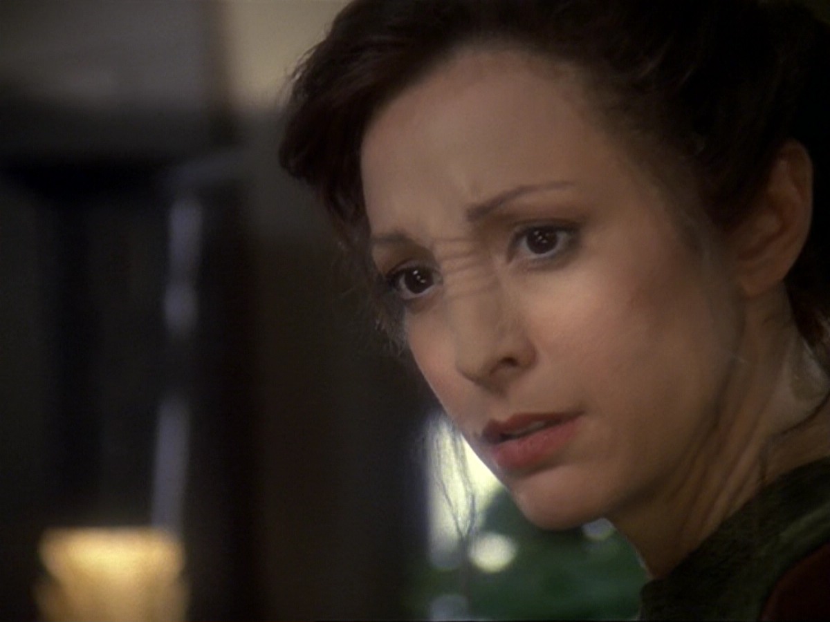 extant_StarTrek_DS9_6x17-WrongsDarkerThanDeathOrNight_4221.jpg