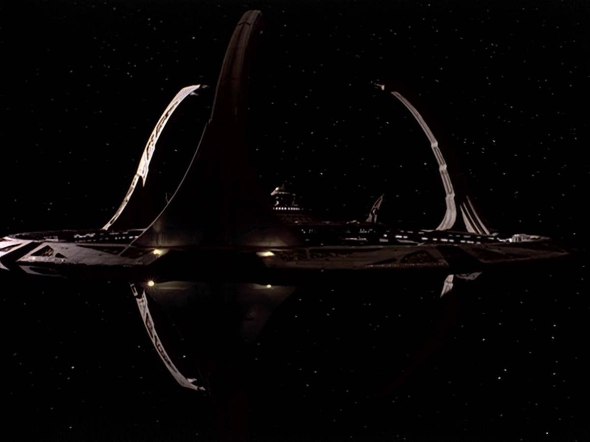 extant_StarTrek_DS9_6x17-WrongsDarkerThanDeathOrNight_4524.jpg