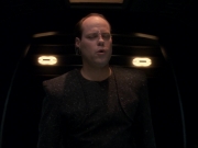 extant_StarTrek_DS9_6x17-WrongsDarkerThanDeathOrNight_1822.jpg