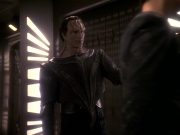 extant_StarTrek_DS9_6x17-WrongsDarkerThanDeathOrNight_2815.jpg