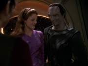 extant_StarTrek_DS9_6x17-WrongsDarkerThanDeathOrNight_3417.jpg