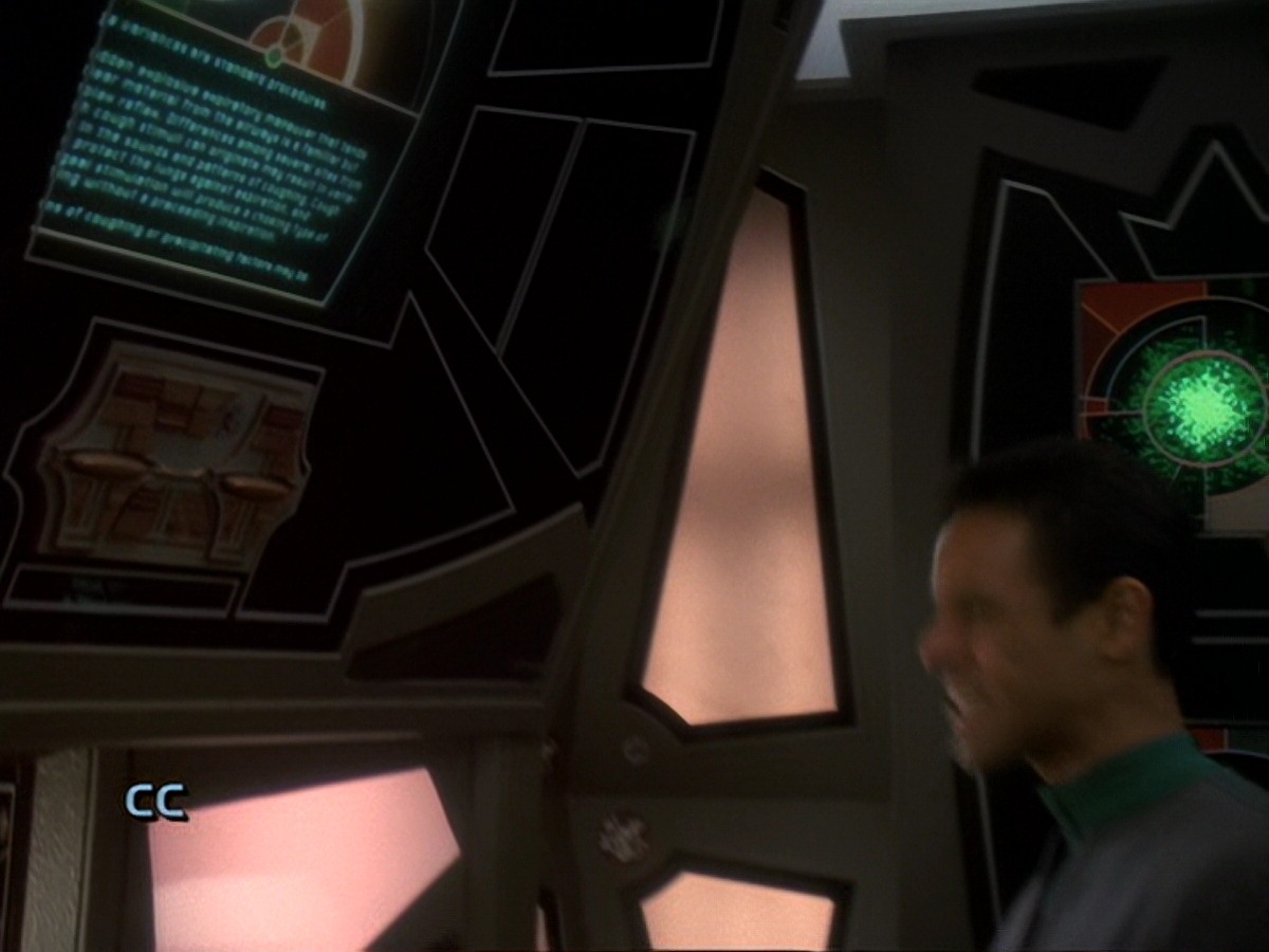 extant_StarTrek_DS9_6x18-Inquisition_0006.jpg