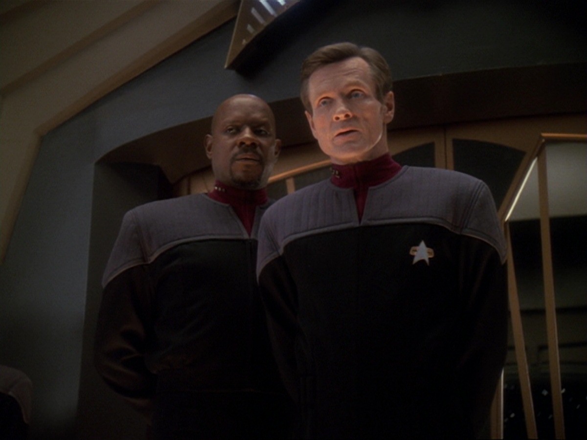 extant_StarTrek_DS9_6x18-Inquisition_0315.jpg