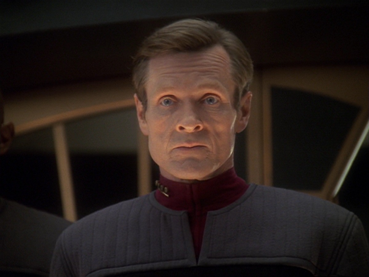 extant_StarTrek_DS9_6x18-Inquisition_0398.jpg