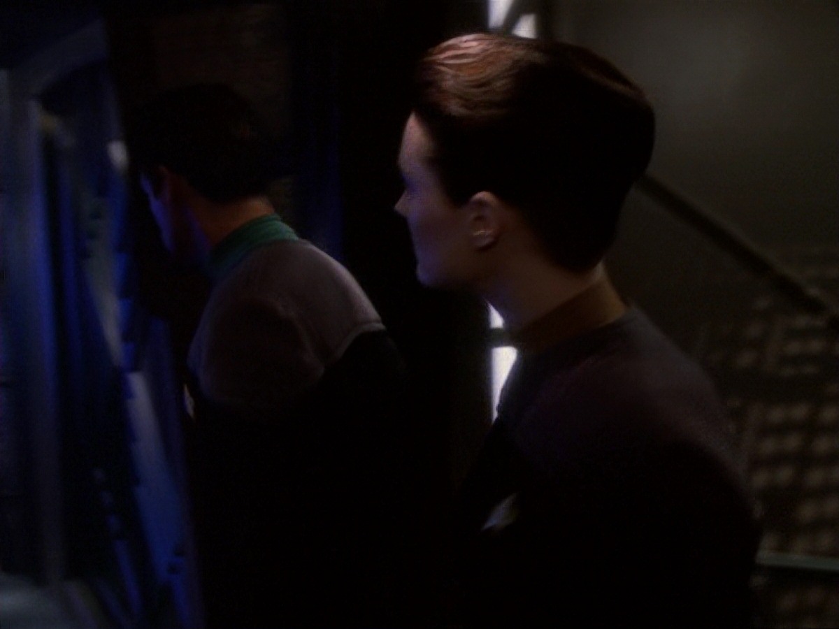 extant_StarTrek_DS9_6x18-Inquisition_0661.jpg