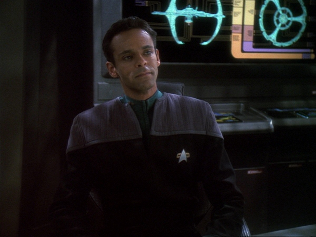 extant_StarTrek_DS9_6x18-Inquisition_0794.jpg