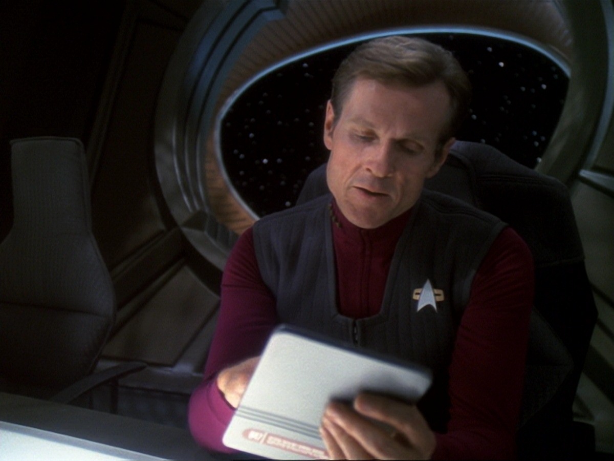 extant_StarTrek_DS9_6x18-Inquisition_0801.jpg