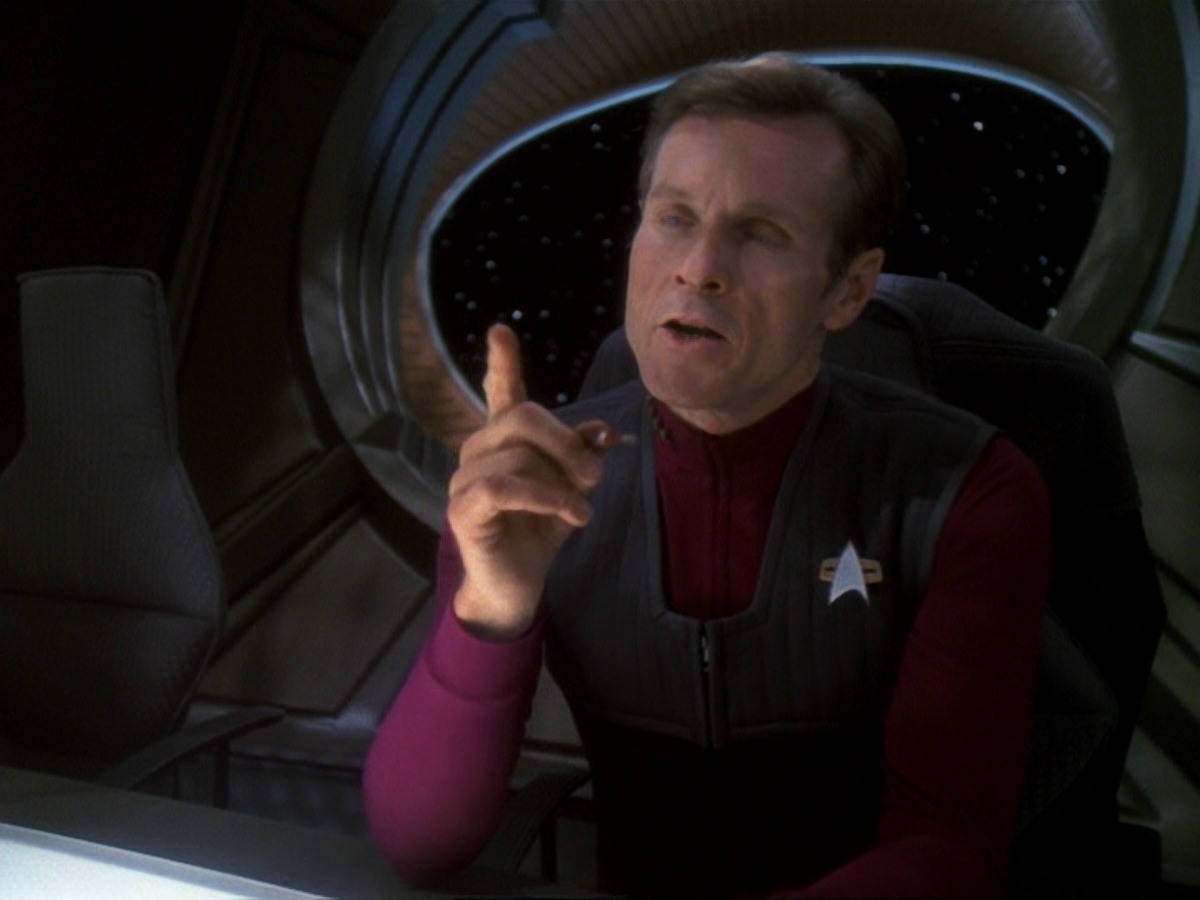 extant_StarTrek_DS9_6x18-Inquisition_0808.jpg