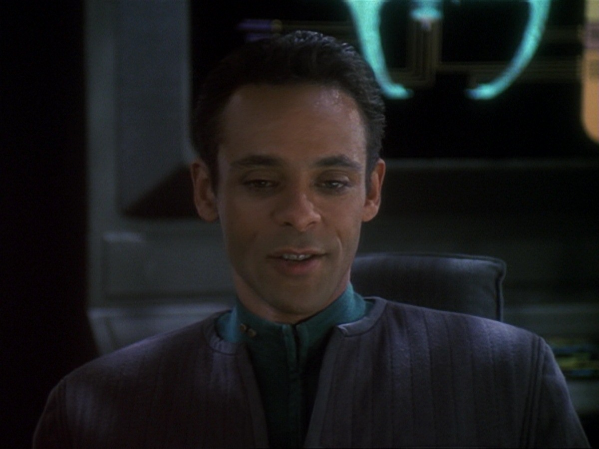 extant_StarTrek_DS9_6x18-Inquisition_0815.jpg