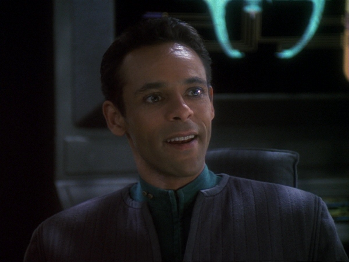 extant_StarTrek_DS9_6x18-Inquisition_0855.jpg