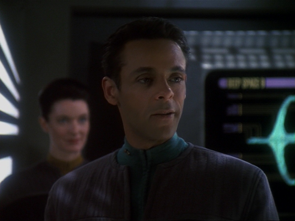 extant_StarTrek_DS9_6x18-Inquisition_0925.jpg