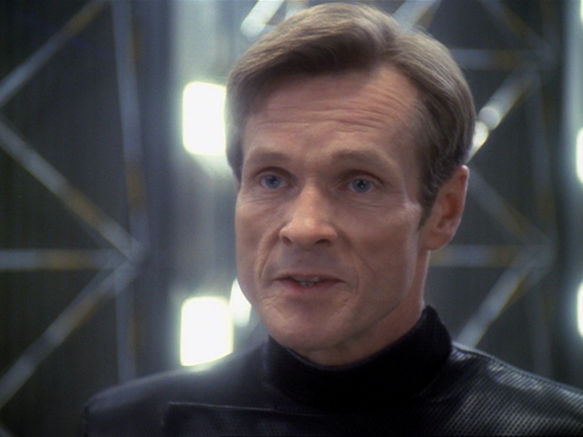 extant_StarTrek_DS9_6x18-Inquisition_3440.jpg