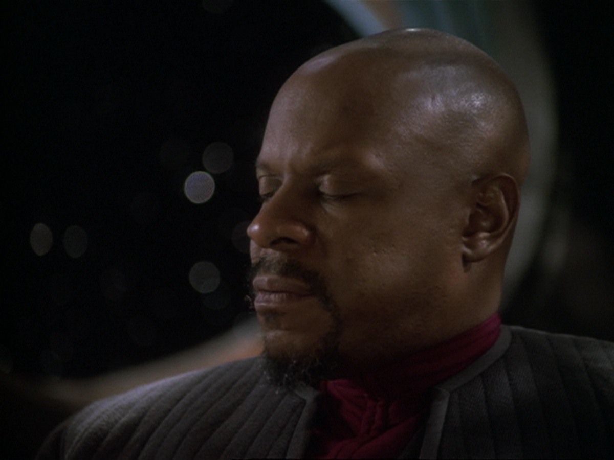 extant_StarTrek_DS9_6x19-InThePaleMoonlight_0056.jpg