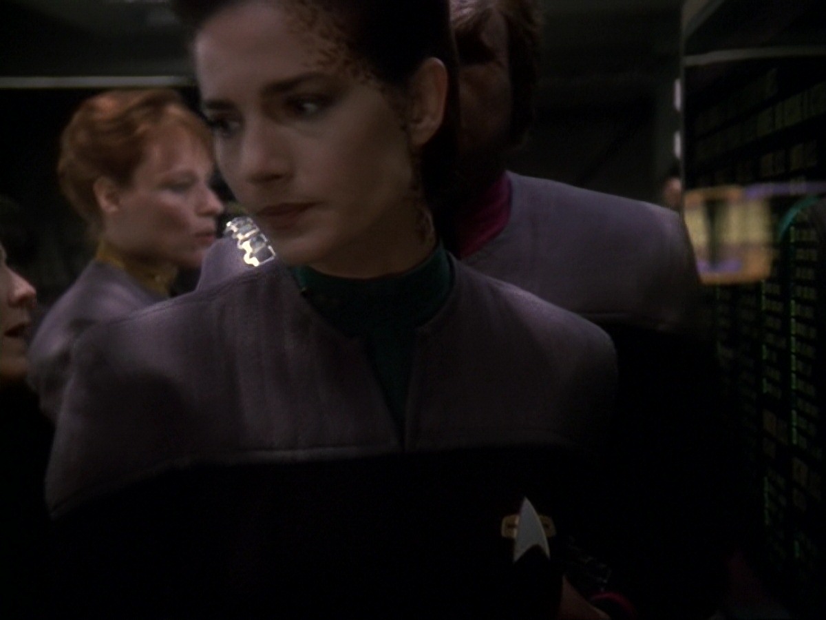 extant_StarTrek_DS9_6x19-InThePaleMoonlight_0119.jpg
