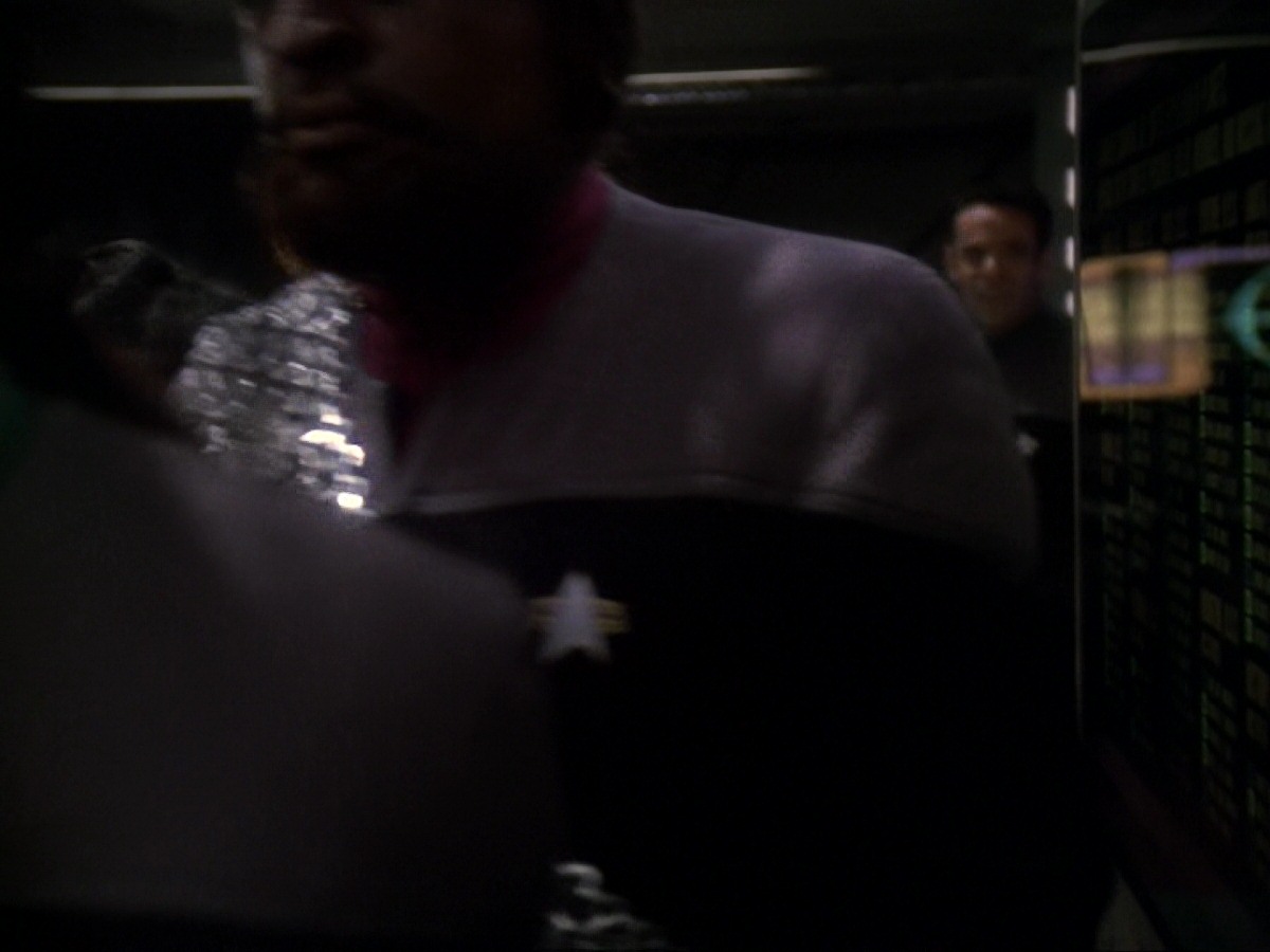 extant_StarTrek_DS9_6x19-InThePaleMoonlight_0120.jpg