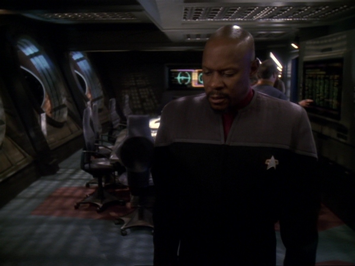 extant_StarTrek_DS9_6x19-InThePaleMoonlight_0129.jpg