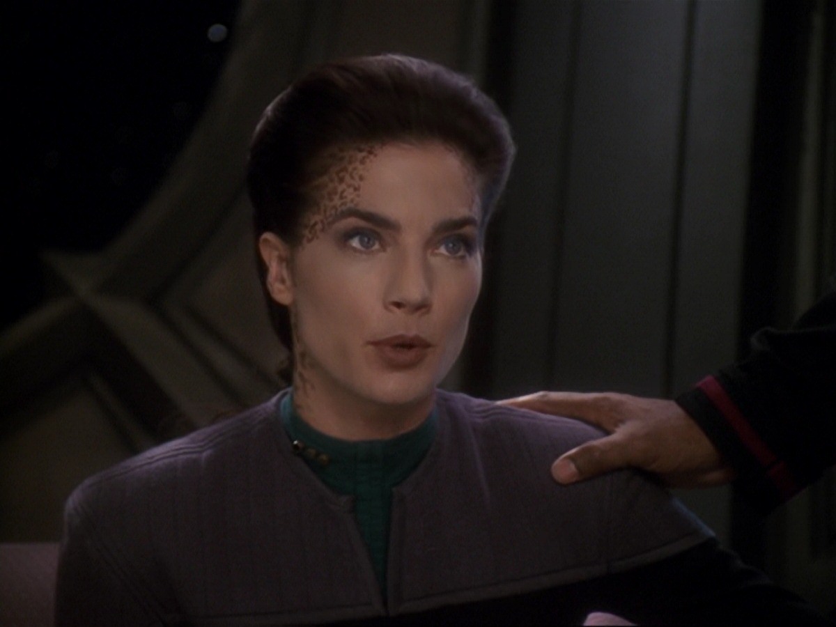extant_StarTrek_DS9_6x19-InThePaleMoonlight_0141.jpg