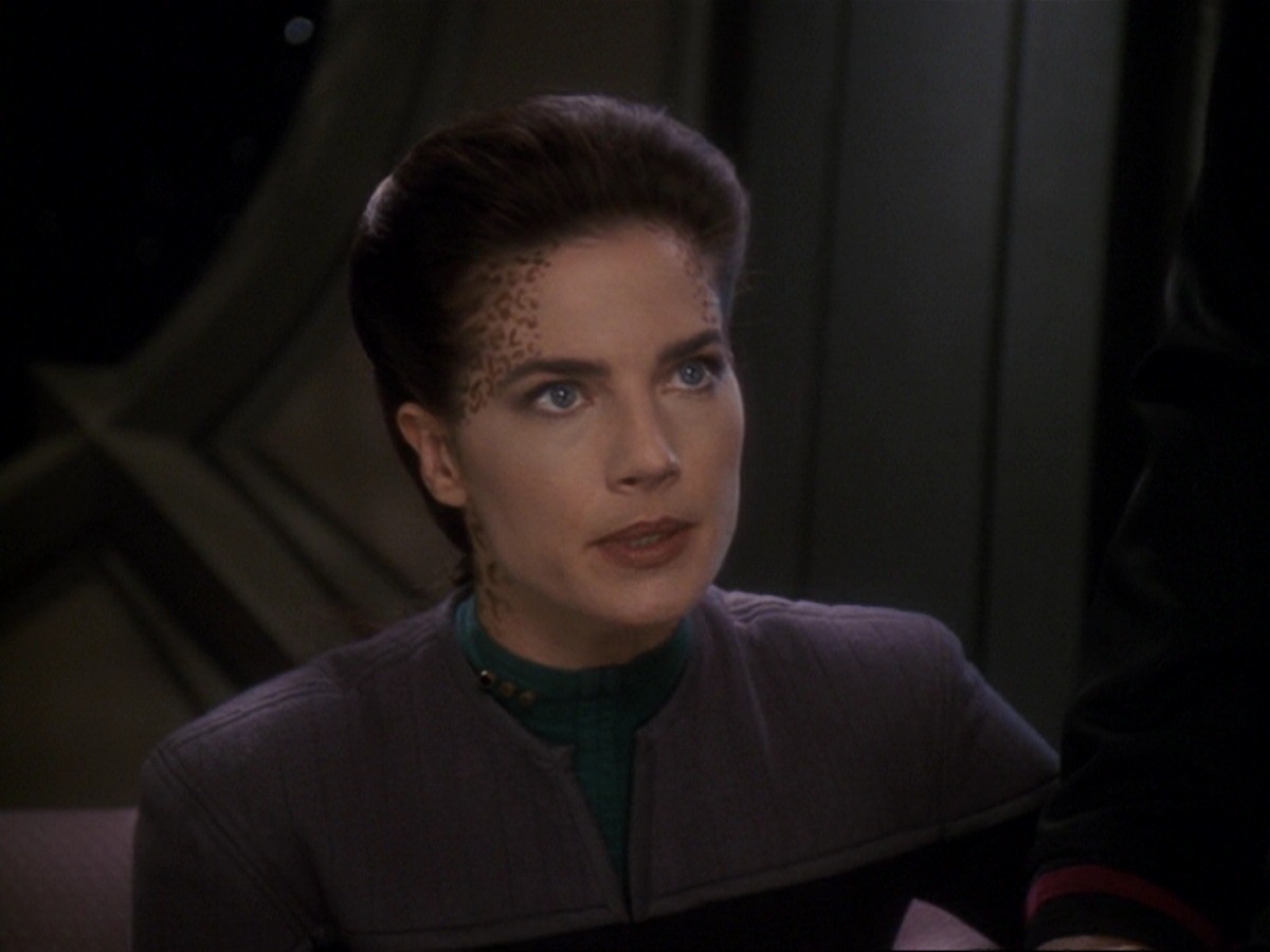 extant_StarTrek_DS9_6x19-InThePaleMoonlight_0165.jpg