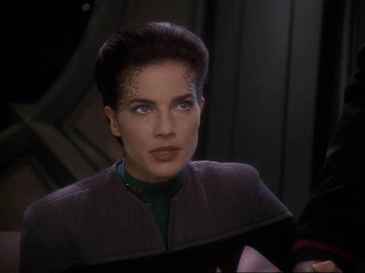 extant_StarTrek_DS9_6x19-InThePaleMoonlight_0217.jpg