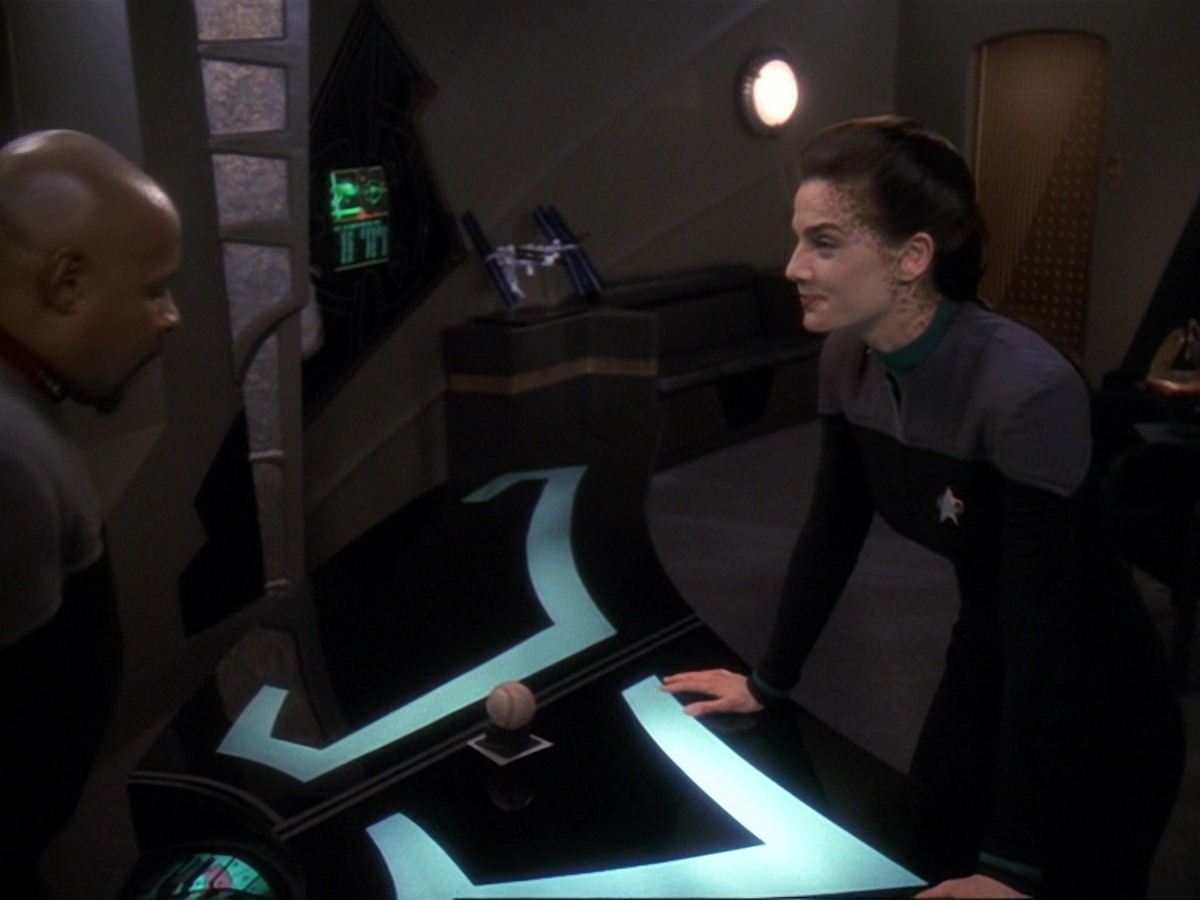 extant_StarTrek_DS9_6x19-InThePaleMoonlight_0541.jpg