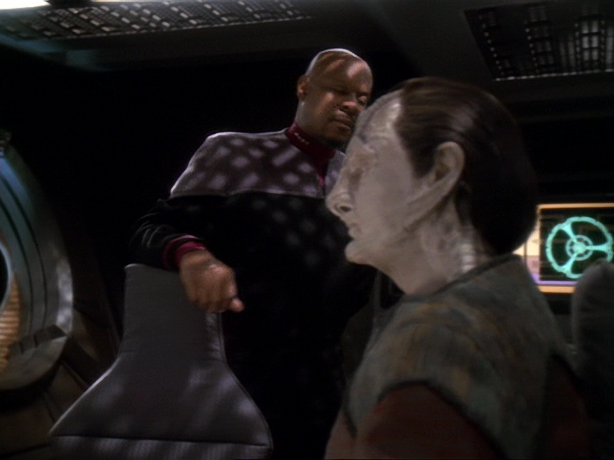 extant_StarTrek_DS9_6x19-InThePaleMoonlight_0655.jpg