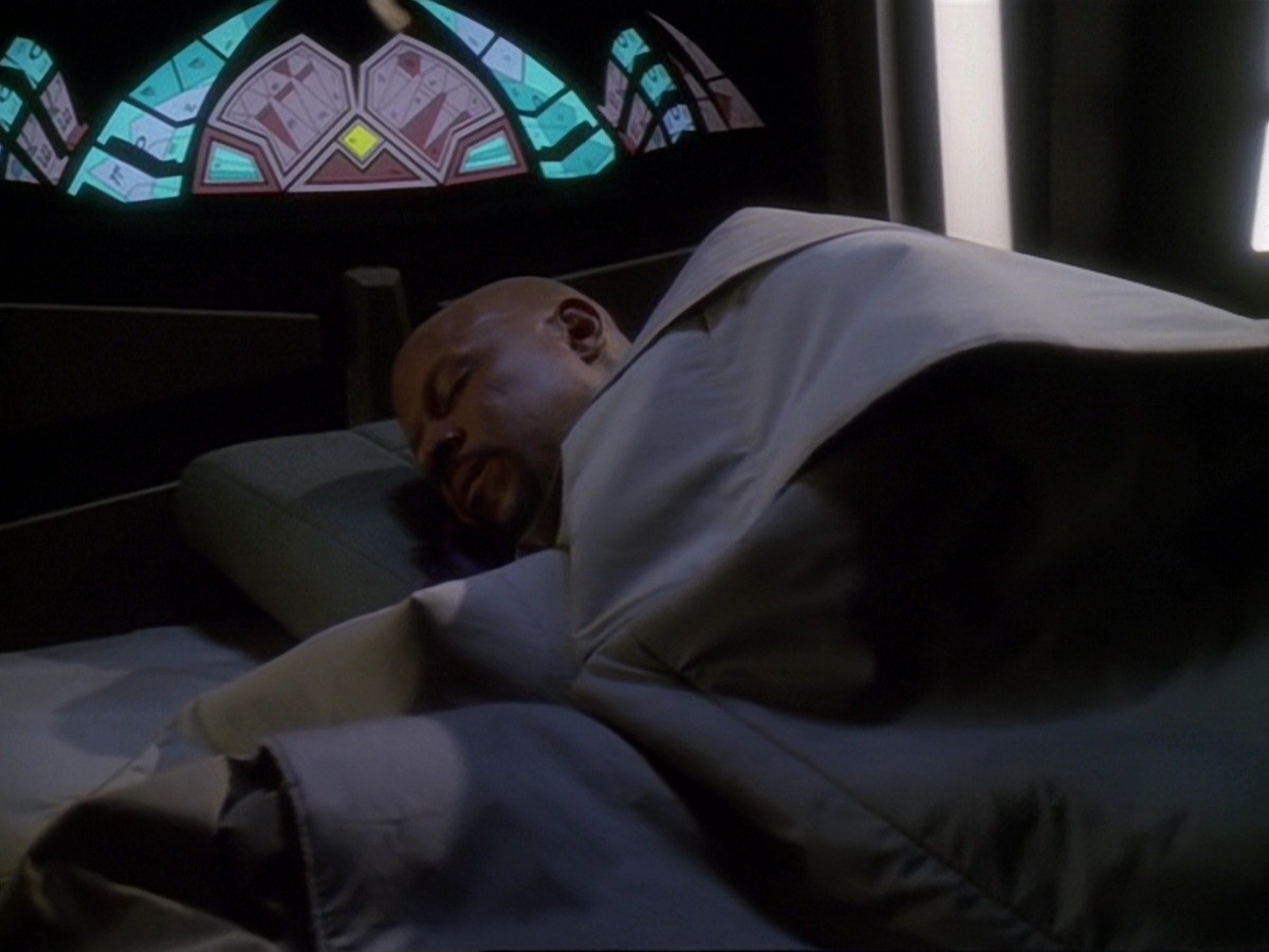 extant_StarTrek_DS9_6x19-InThePaleMoonlight_0832.jpg