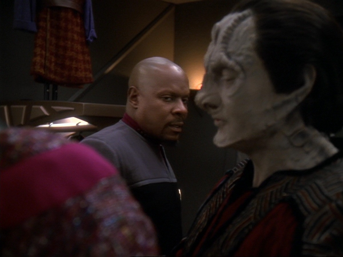 extant_StarTrek_DS9_6x19-InThePaleMoonlight_0994.jpg