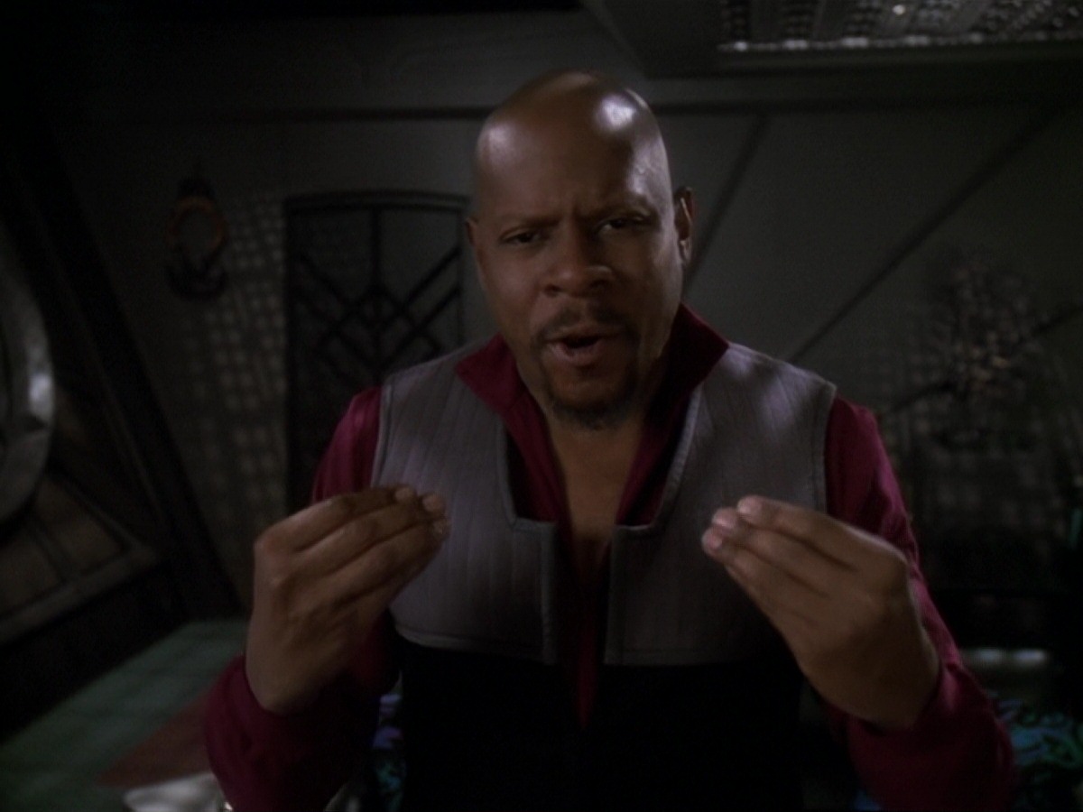 extant_StarTrek_DS9_6x19-InThePaleMoonlight_1786.jpg
