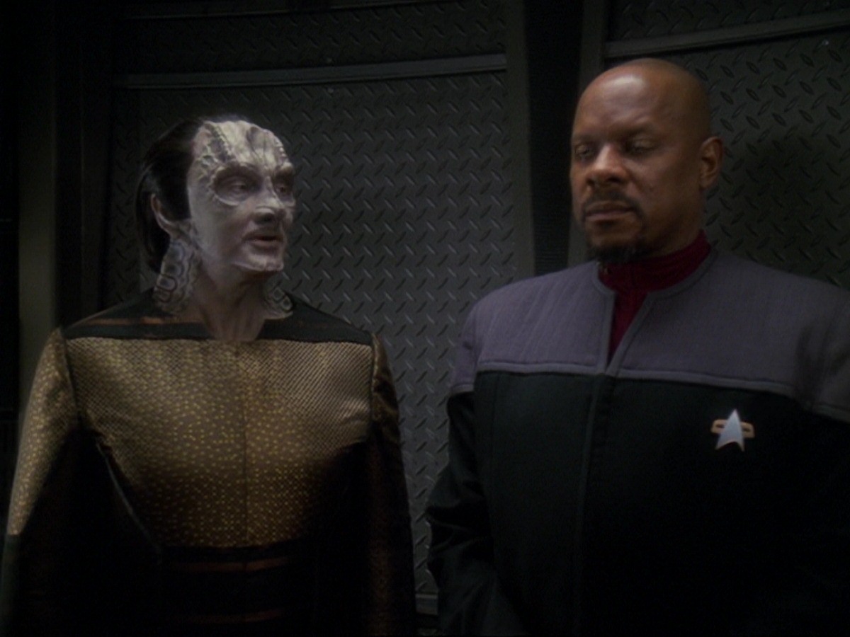 extant_StarTrek_DS9_6x19-InThePaleMoonlight_1835.jpg