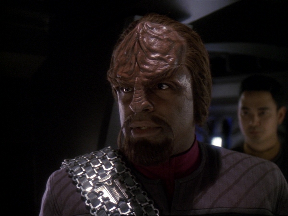 extant_StarTrek_DS9_6x19-InThePaleMoonlight_2459.jpg