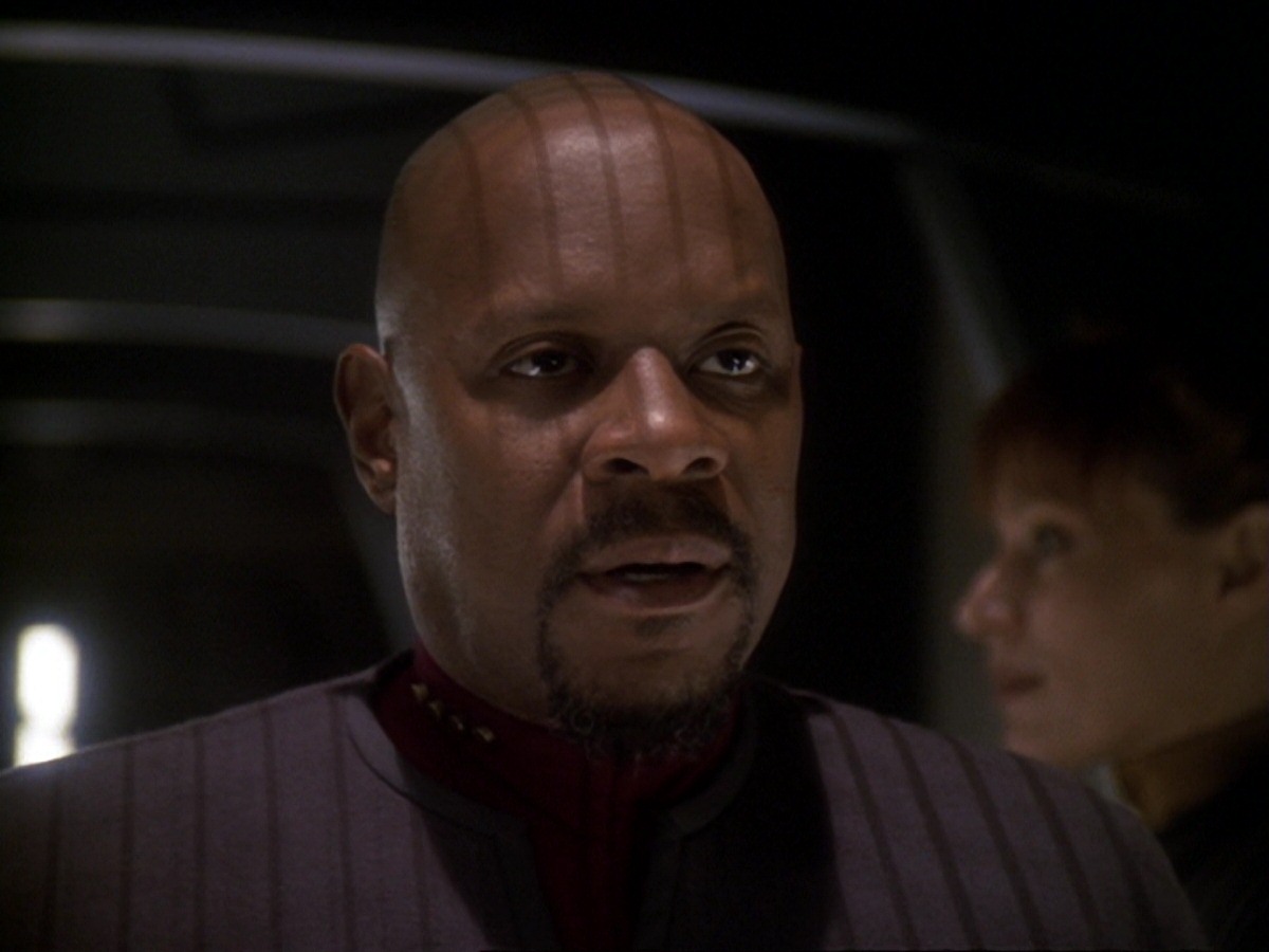 extant_StarTrek_DS9_6x19-InThePaleMoonlight_2460.jpg