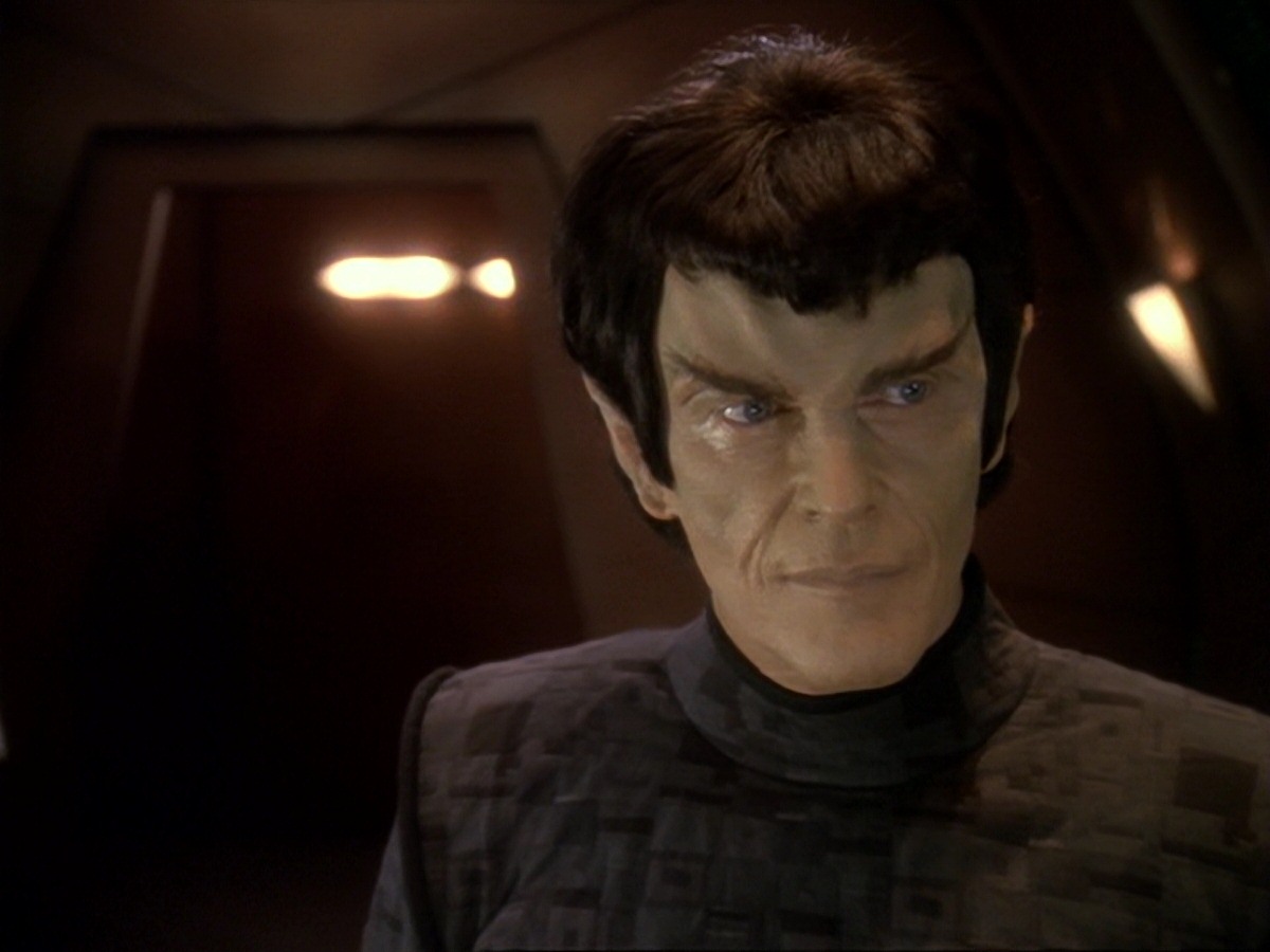 extant_StarTrek_DS9_6x19-InThePaleMoonlight_2916.jpg