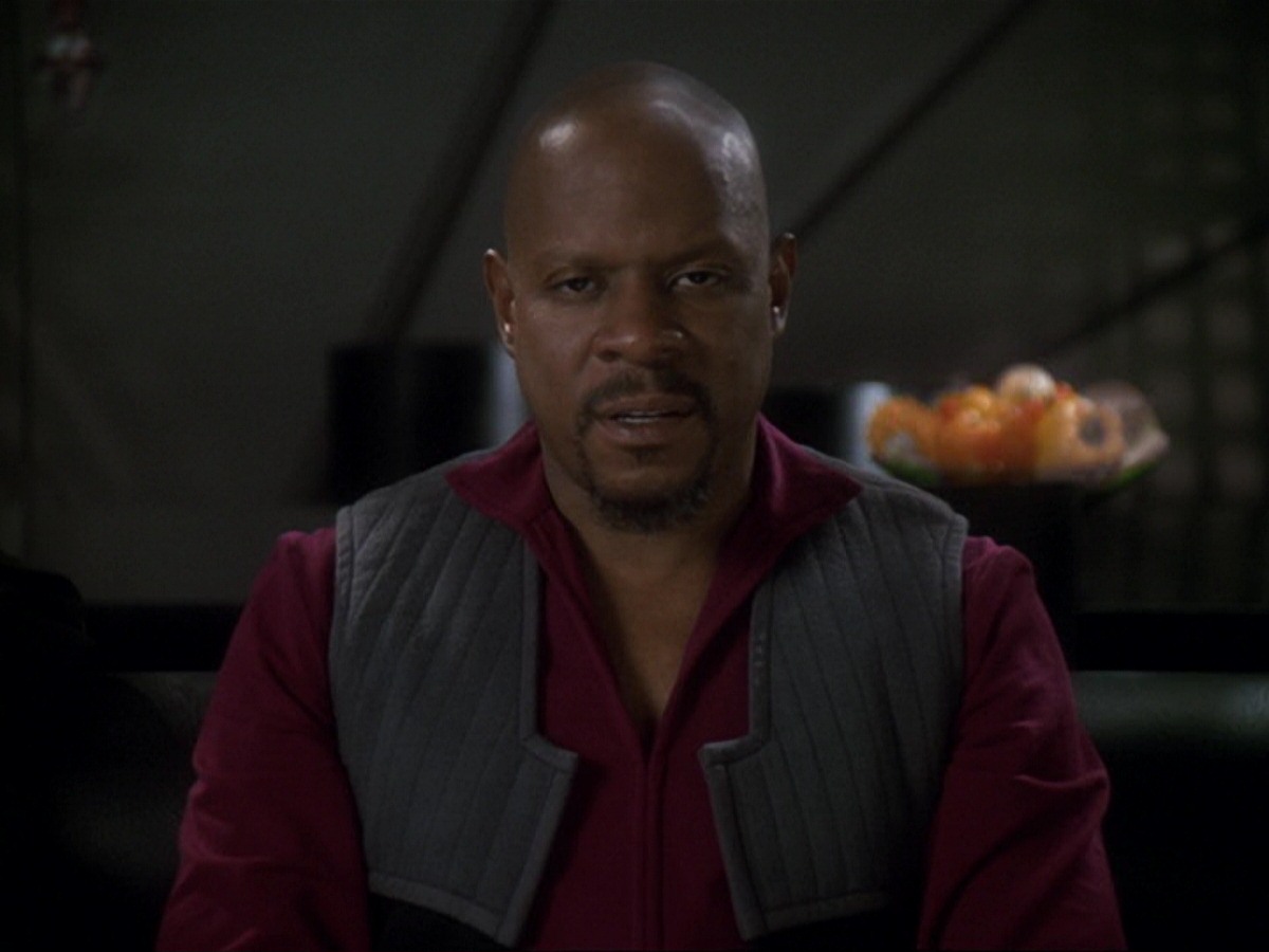 extant_StarTrek_DS9_6x19-InThePaleMoonlight_3137.jpg