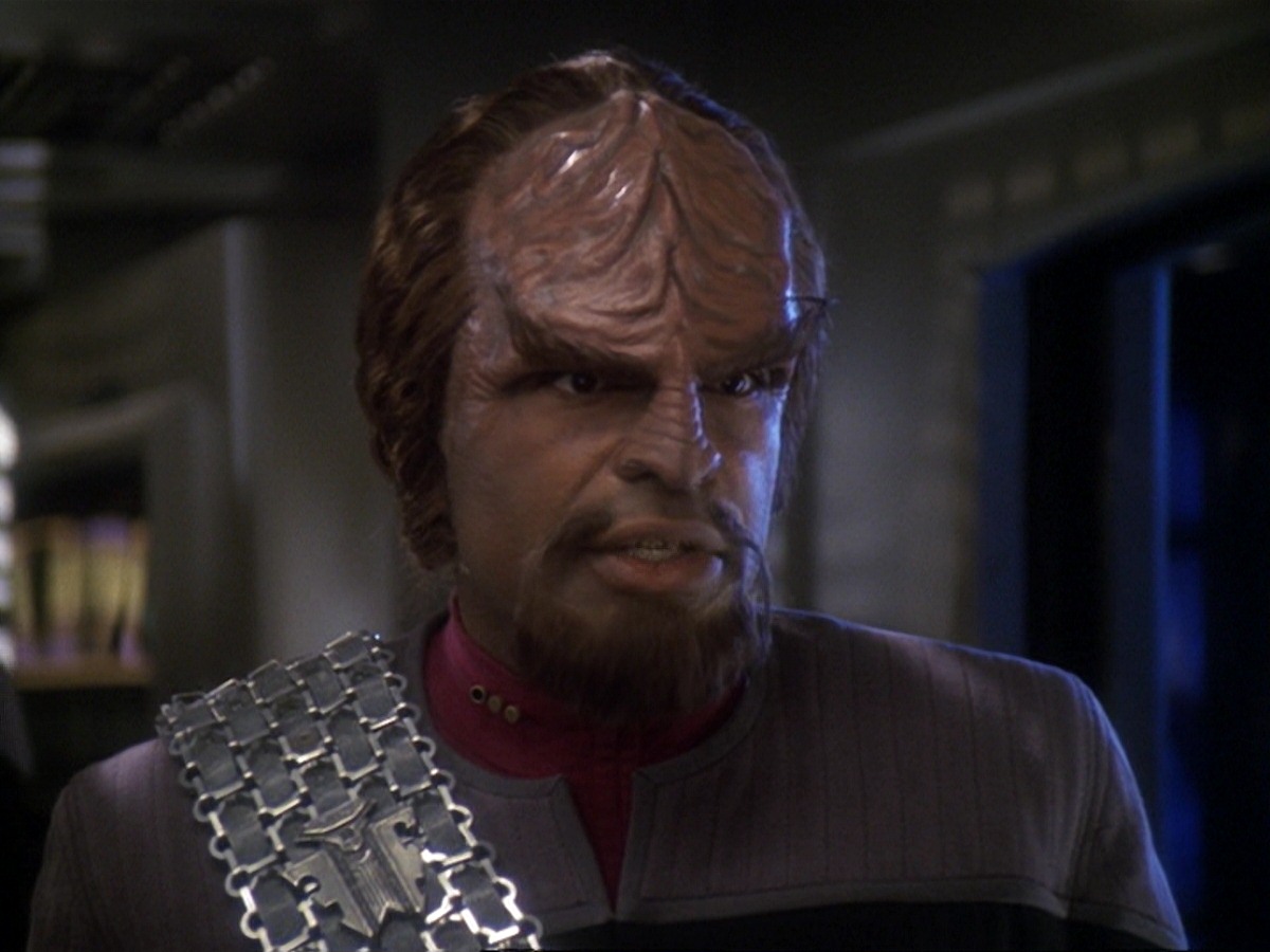 extant_StarTrek_DS9_6x19-InThePaleMoonlight_3301.jpg