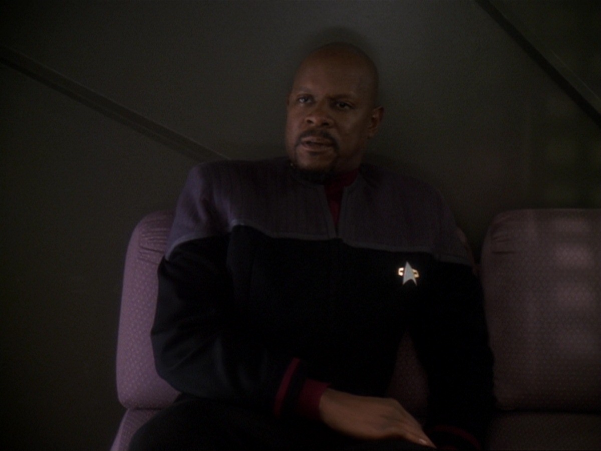 extant_StarTrek_DS9_6x19-InThePaleMoonlight_3305.jpg