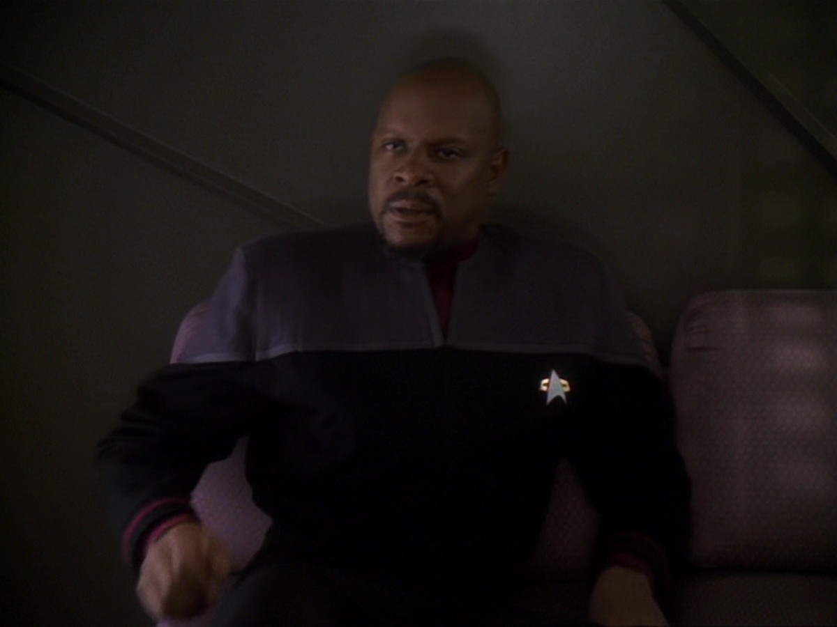 extant_StarTrek_DS9_6x19-InThePaleMoonlight_3306.jpg