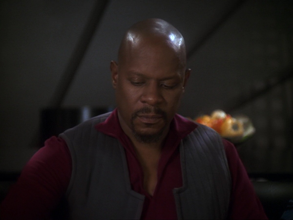 extant_StarTrek_DS9_6x19-InThePaleMoonlight_3710.jpg