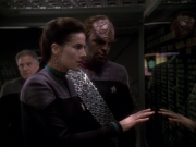 Filename=extant_StarTrek_DS9_6x19-InThePaleMoonlight_0106.jpg
Filesize=141KiB
Dimensions=1200x900
Date added=Jan 13, 2020 extant_StarTrek_DS9_6x19-InThePaleMoonlight_0106.jpg